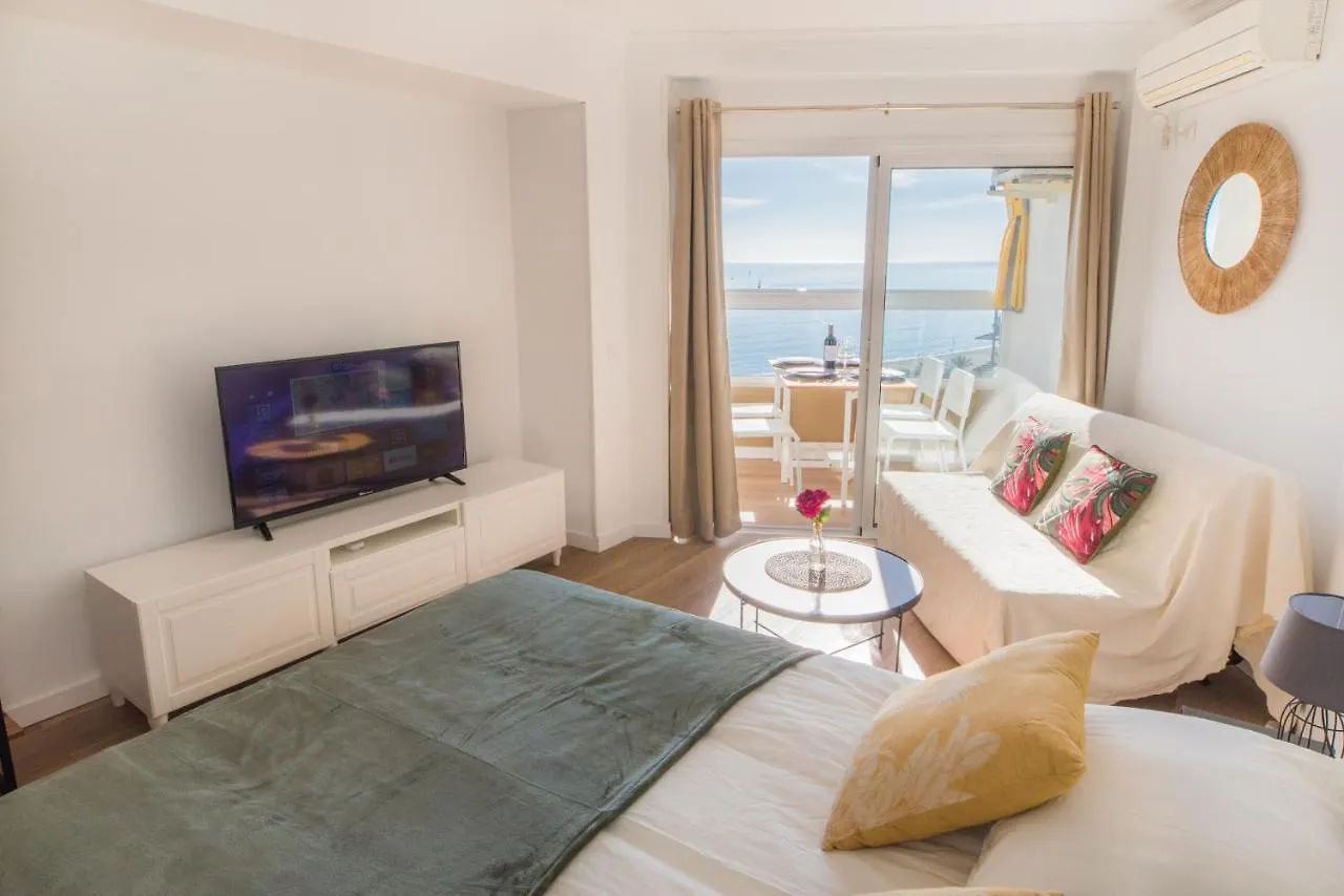 Bonito Estudio A Pie De Playa Benalmadena 0*,