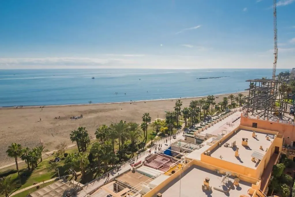 Bonito Estudio A Pie De Playa Benalmadena Spain