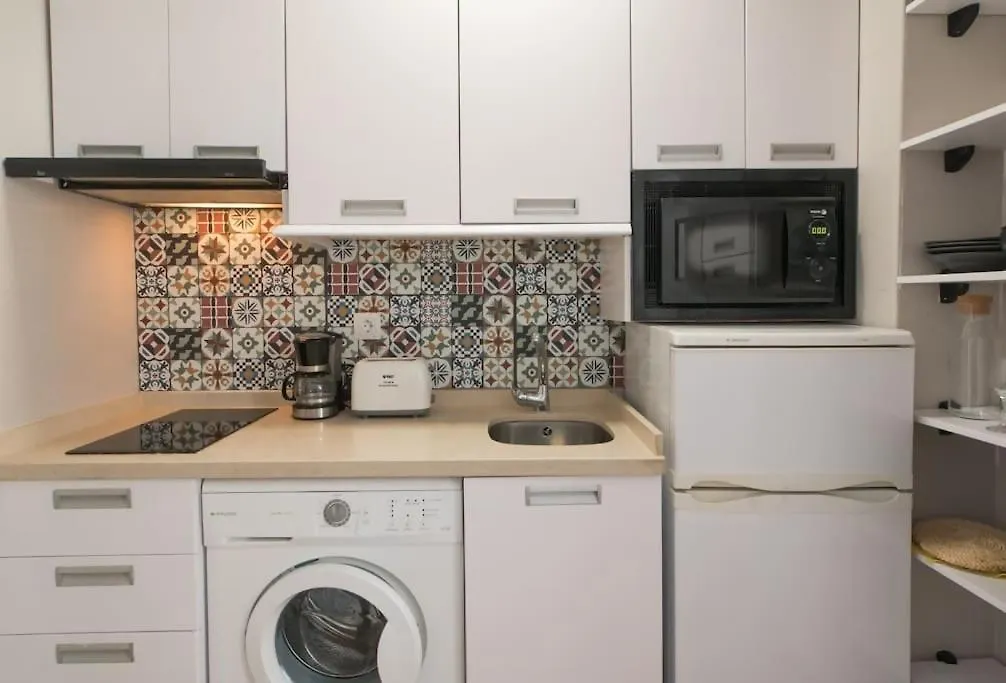 Apartment Bonito Estudio A Pie De Playa Benalmadena Spain