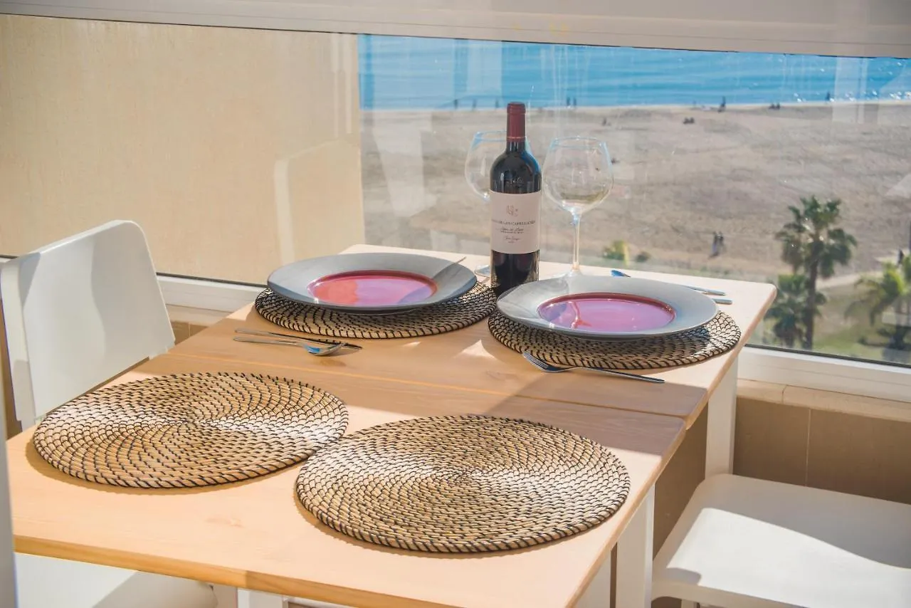 Bonito Estudio A Pie De Playa Benalmadena Apartment