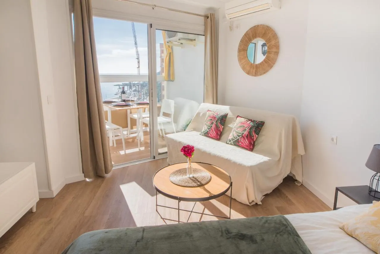 Bonito Estudio A Pie De Playa Benalmadena