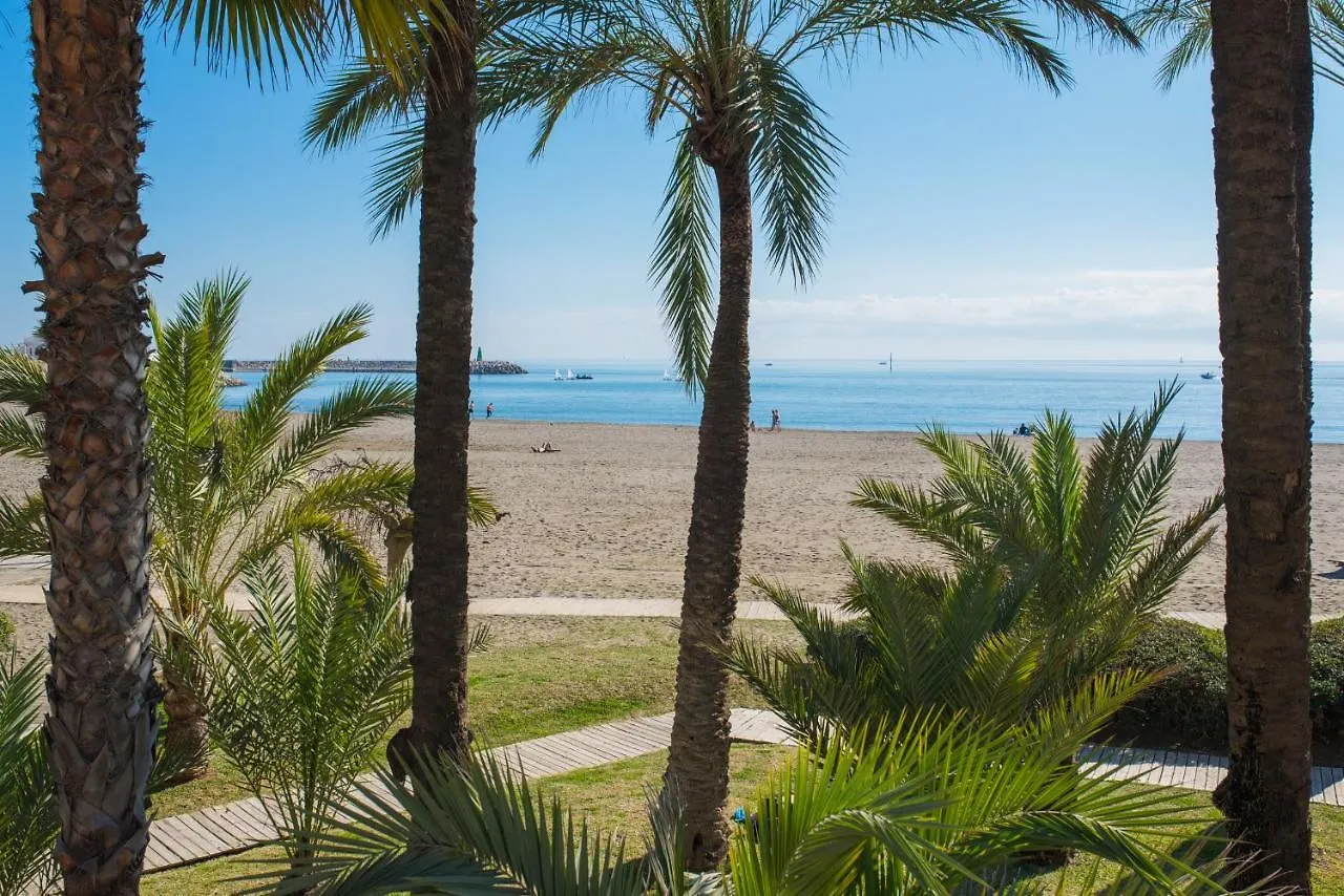 Bonito Estudio A Pie De Playa Benalmadena