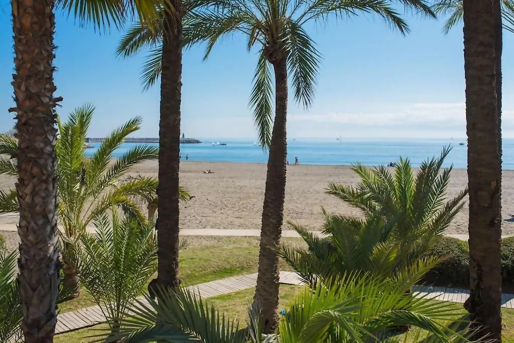 Bonito Estudio A Pie De Playa Benalmadena