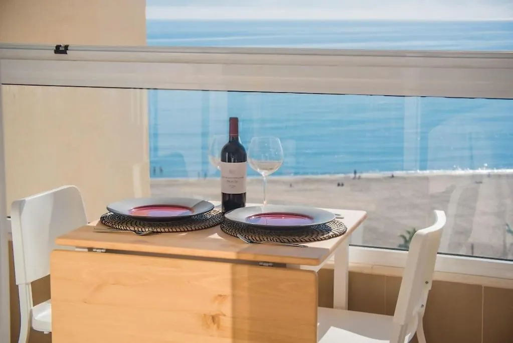 Apartment Bonito Estudio A Pie De Playa Benalmadena