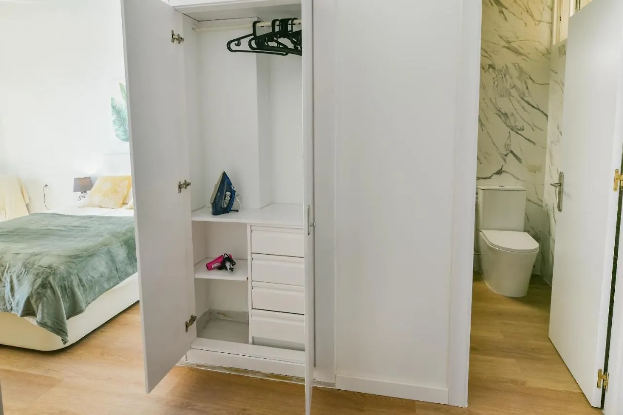 Apartment Bonito Estudio A Pie De Playa Benalmadena Spain